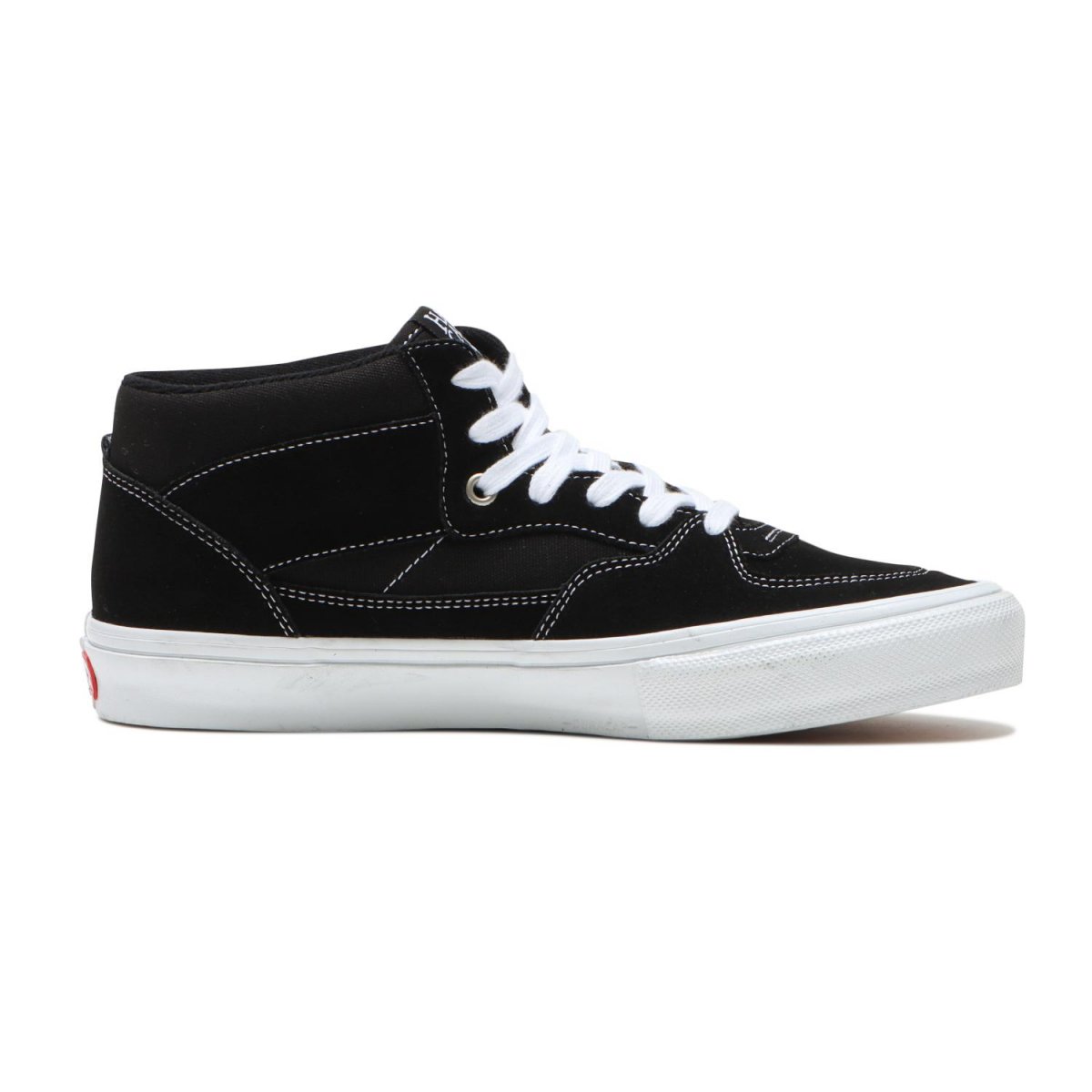 VANS(ヴァンズ) |VANS - SKATE HALF CAB (Black/White) VN0A5FCDY28