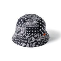 <img class='new_mark_img1' src='https://img.shop-pro.jp/img/new/icons8.gif' style='border:none;display:inline;margin:0px;padding:0px;width:auto;' />TIGHTBOOTH (TBPR) - PAISLEY HAT (Black)の商品画像
