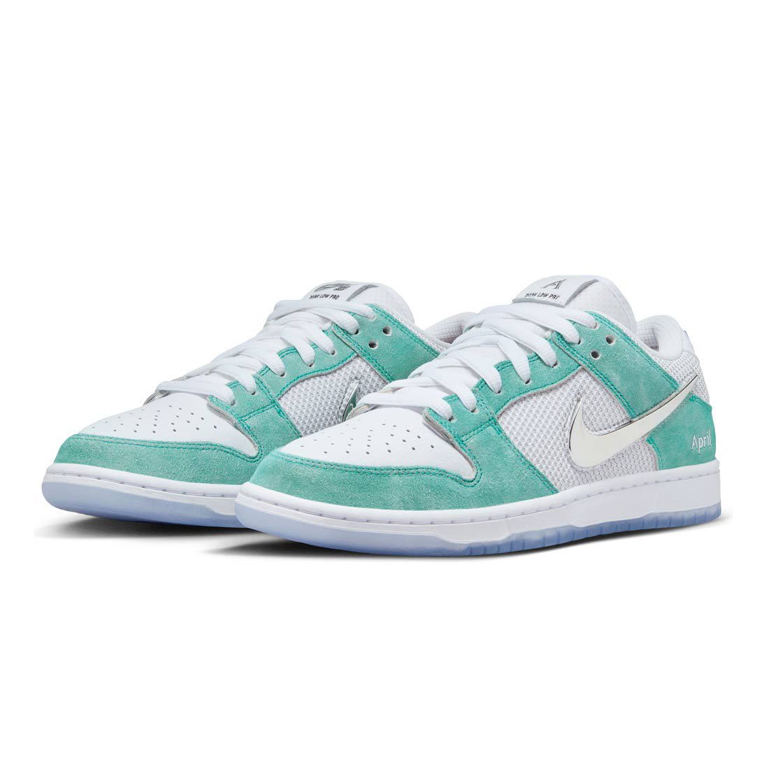 NIKE SB (ナイキ・エスビー) |11/22(水) 20:00～0:00 抽選販売 NIKE SB