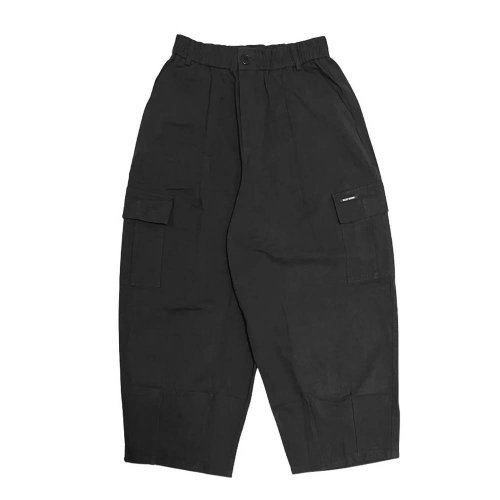 <img class='new_mark_img1' src='https://img.shop-pro.jp/img/new/icons8.gif' style='border:none;display:inline;margin:0px;padding:0px;width:auto;' />EAZY MISS - LOOSE WIDE CARGO PANTS (Black)ξʲ