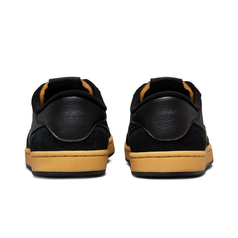 し*も様 新品 nike sb fc classic 28cm Nike SB PS8 