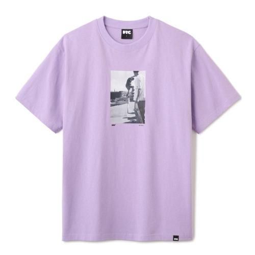 <img class='new_mark_img1' src='https://img.shop-pro.jp/img/new/icons8.gif' style='border:none;display:inline;margin:0px;padding:0px;width:auto;' />FTC - CARROLL & KOSTON TEE (Lavender)ξʲ