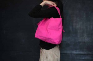 ■ how to live　ハウ トゥ リブ　Piece Dyeing Mini Sack