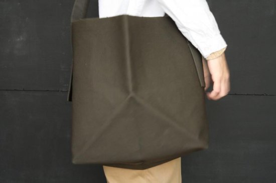 how to live ハウトゥリブ Oｒｉgami Ｂａｇ col khaki