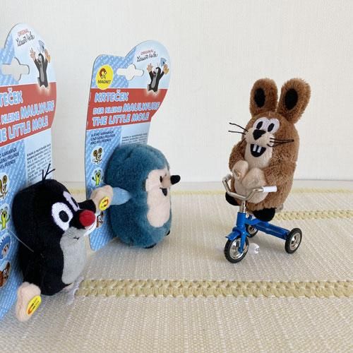もぐらのクルテク 手にマグネットが入ったぬいぐるみ うさぎ チェコ ドイツ 東欧雑貨のお店 Cedokzakkastore チェドックザッカストアの雑貨通販サイト もぐらのクルテク 手にマグネットが入ったぬいぐるみ うさぎ チェコ ドイツ 東欧雑貨のお店 Cedokzakkastore チェドックザッカストアの雑貨通販サイト