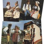 チェコのヴィンテージポストカード（未使用）4枚セット　スロヴァーツコ地方の民族衣装　02