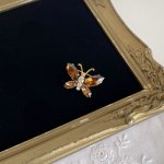 チェコ　ガラスストーンのブローチ　蝶々　スモークトパーズ　小