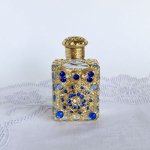 チェコ　装飾付き香水瓶　34　青色のりぼん