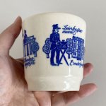 東ドイツ時代の陶器のカップ　観光地　青色
