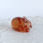 チェコ　ボヘミアガラスの置物　うさぎ　ピンクオレンジ