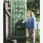 ポーランド・ヤノフ村の織物　80×195　ヘレナ・ゴウコさんの「果樹園」