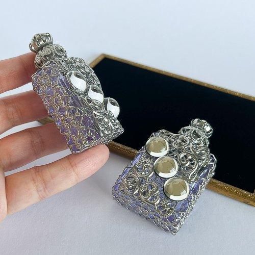 チェコ 装飾付き香水瓶 317 アレキサンドライトガラス 3粒クリア