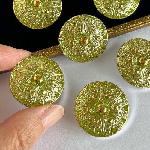 チェコのガラスボタン 27mm 6枚花びら ウランガラス - チェコ雑貨と