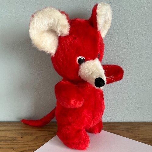 ネズミのぬいぐるみ 赤チェックシャツ 東ドイツ ヴィンテージのぬいぐるみ 赤いネズミ - チェコ雑貨とチェコ