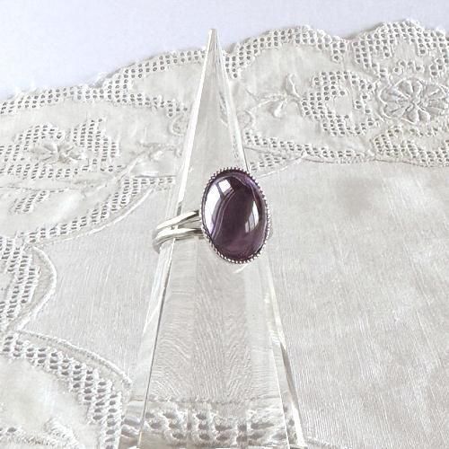 チェコ製 アレキサンドライトガラスの指輪 - チェコ雑貨とチェコ