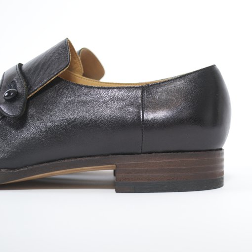 button strap shoes：forme｜toron（トロン）