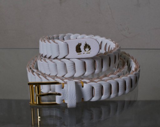 full hand made belt / il micio × m’s braque / goat / white：m's  braque｜toron（トロン）
