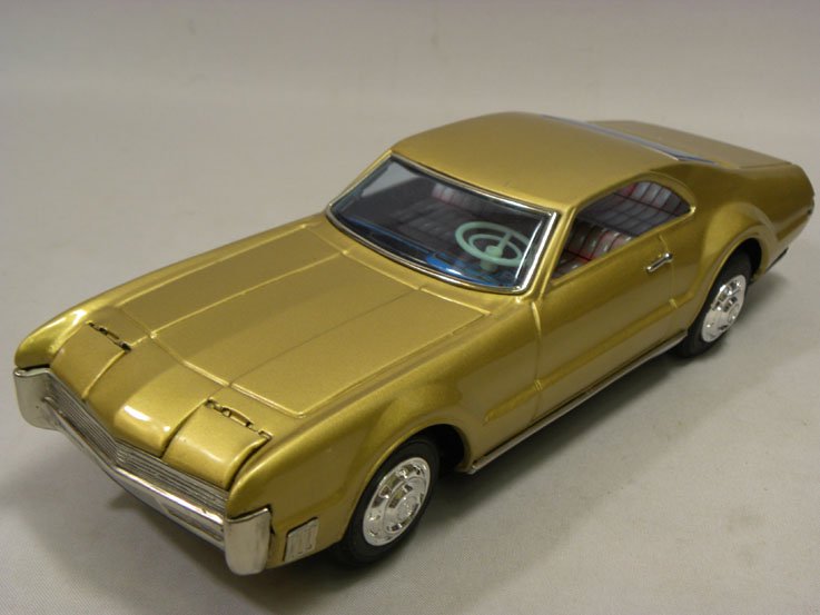昔のおもちゃ専門店 Shooting Star 萬代屋 バンダイ オールズモービル トロネード 1967年型 Oldsmobile Toronado ブリキ 玩具 おもちゃ 通販 販売