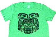 カナダ ネイティブ インディアン デザイン Tシャツ  Ch’aak’ Eagle 鷲