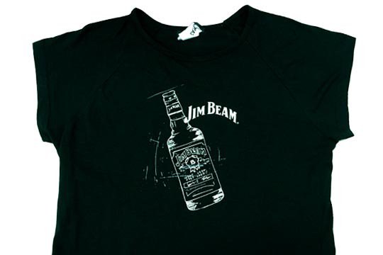 バーボン ウイスキー ジム・ビーム デザイン Tシャツ ブラック 　通販ページ　 - メキシコ雑貨 通販  雑貨屋FANDANGO（ファンダンゴ）メキシカンスカル、グアダルーペ、ルチャ・リブレ、メキシコのインテリア、雑貨を名古屋大須で販売のオンラインショップ