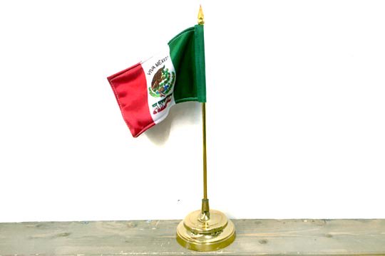 メキシコ 国旗 インテリア メキシカン フラッグ 卓上サイズ ポールスタンド付 通販ページ