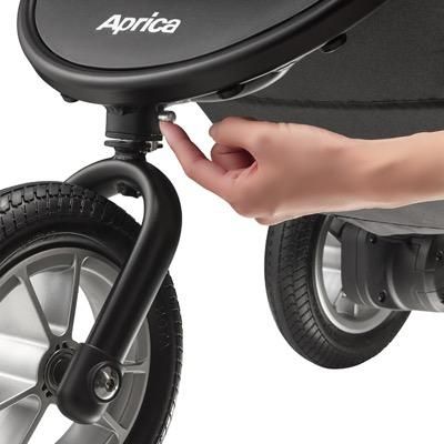 スムーヴ プレミアム アップリカ(A型ベビーカー)のレンタル-点検