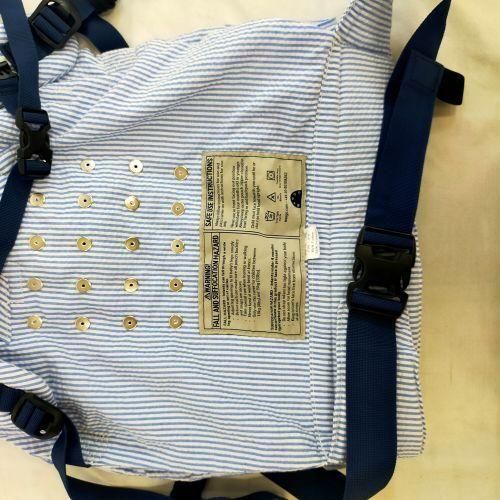 中古販売_Bランク】プリーミー 低出生体重児用抱っこひも Weego