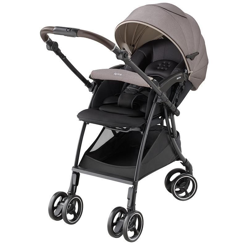 ラクーナ クッション フリー プラス AC (アカチャンホンポ限定モデル