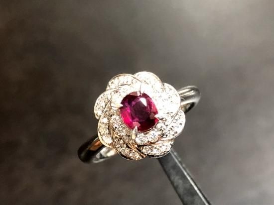 赤いルビー0 64ct ダイヤモンド取巻き Pt900 リング 11 Vintage Japanese Jewelry 昭和ジュエリー 肥前屋質店 渕上清志 赤いルビー0 64ct ダイヤモンド取巻き Pt900 リング 11 Vintage Japanese Jewelry 昭和ジュエリー 肥前屋質店 渕上清志