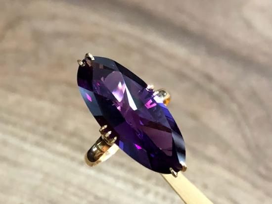 天然 カラーチェンジ サファイア  リング1.22ct k18 ¥