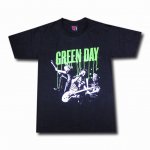 <img class='new_mark_img1' src='https://img.shop-pro.jp/img/new/icons15.gif' style='border:none;display:inline;margin:0px;padding:0px;width:auto;' />グリーンデイ　GREEN DAY　Tシャツ　