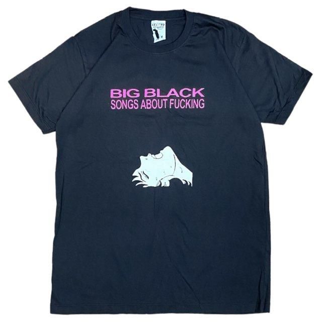 ビッグブラック Tシャツ