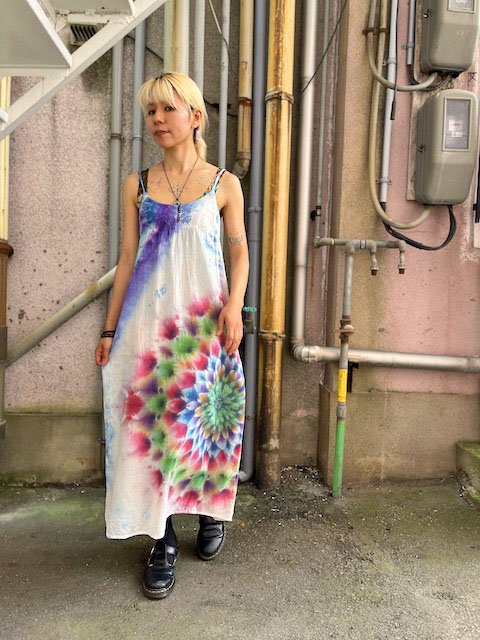 タイダイ染め　ロングワンピース　　ロングキャミワンピース　 空と海と美しい華のような大曼荼羅 Hippies Dye最新作