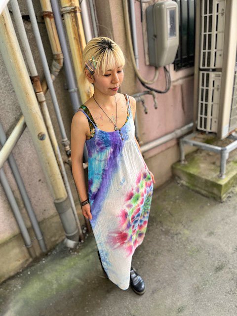 タイダイ染め　ロングワンピース　　ロングキャミワンピース　 空と海と美しい華のような大曼荼羅 Hippies Dye最新作