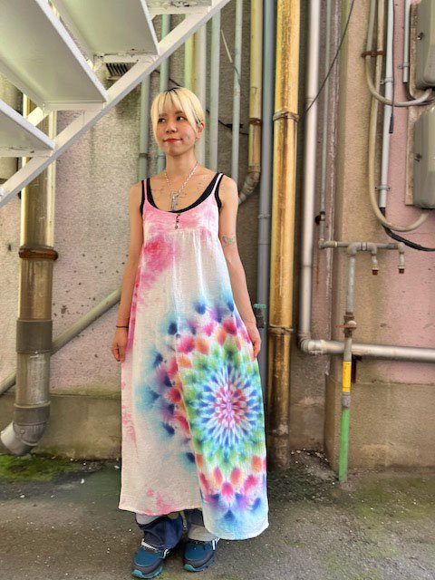 タイダイ染め　ロングワンピース　　ロングキャミワンピース　 美しい華のような大曼荼羅 Hippies Dye最新作