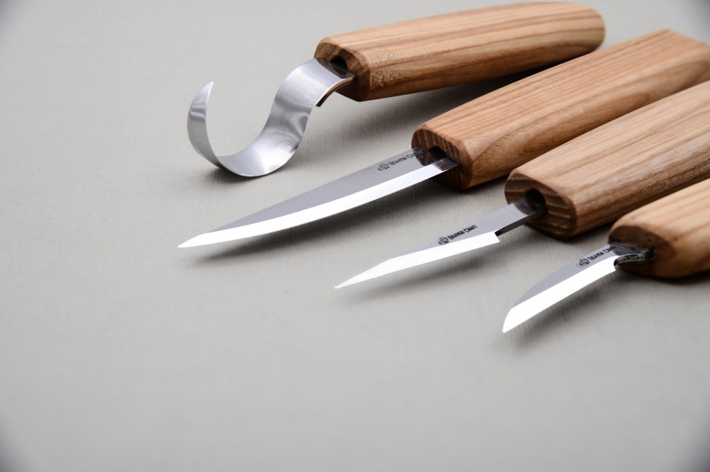 ビーバークラフト ツールロール ナイフ4本セット Beaver Craft Set of 4 Knives in Tool Roll
