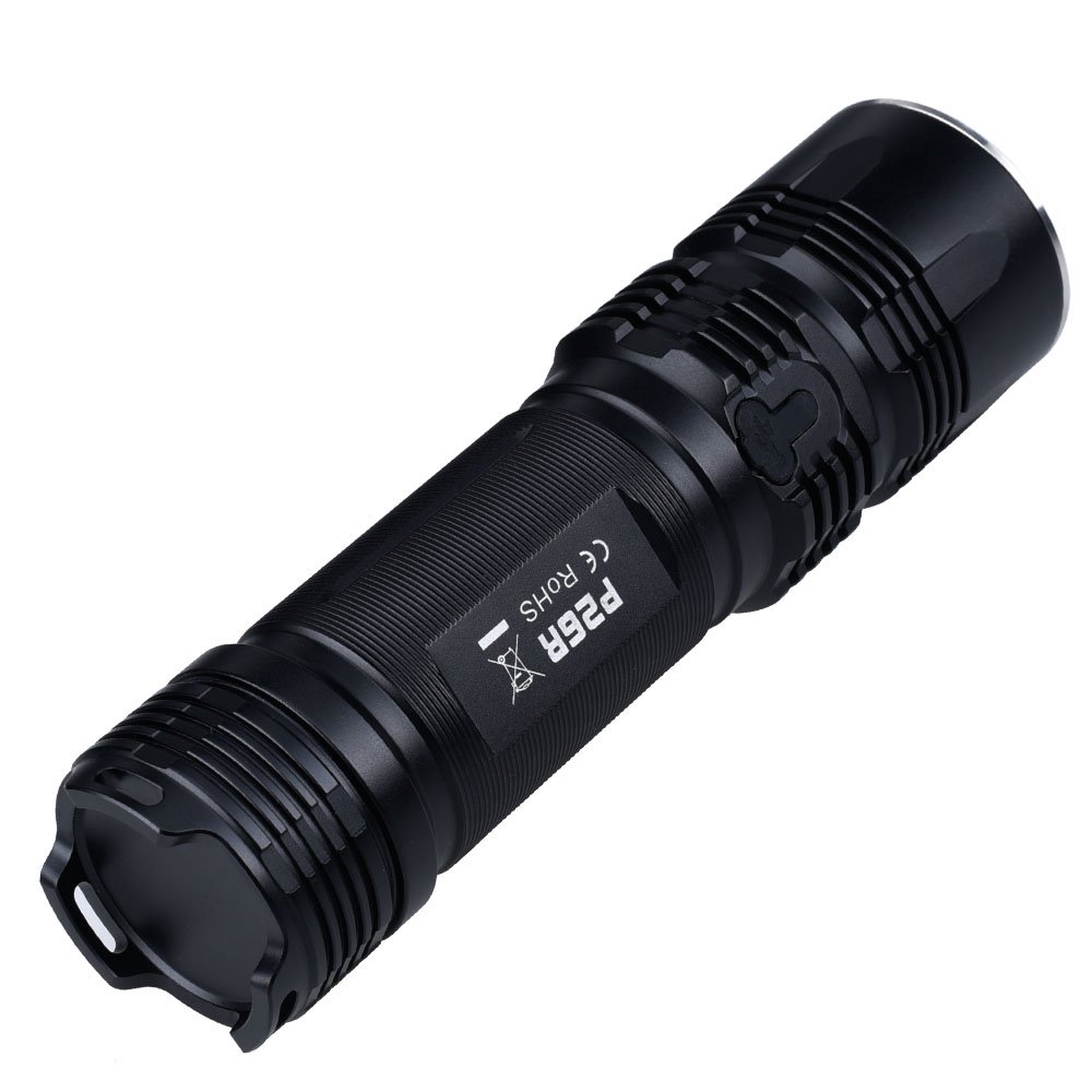 Fitorch P26R 3600lumen outdoor LED flashlight フィトーチ 充電式 超高輝度 3600ルーメン アウトドア LED  フラッシュライト