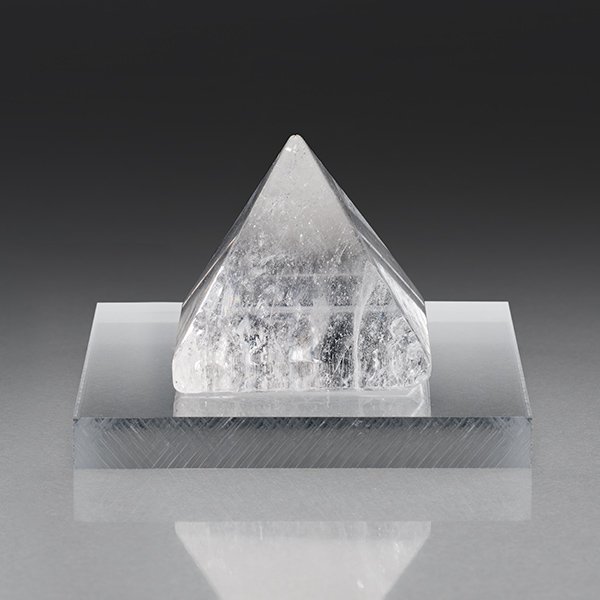 KY−１０５２  天然水晶 ﾋﾟﾗﾐｯﾄﾞ
