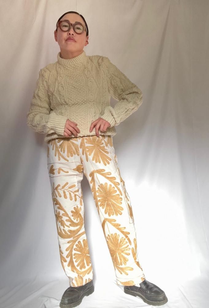 <img class='new_mark_img1' src='https://img.shop-pro.jp/img/new/icons61.gif' style='border:none;display:inline;margin:0px;padding:0px;width:auto;' />moderate original embroidered pants no4