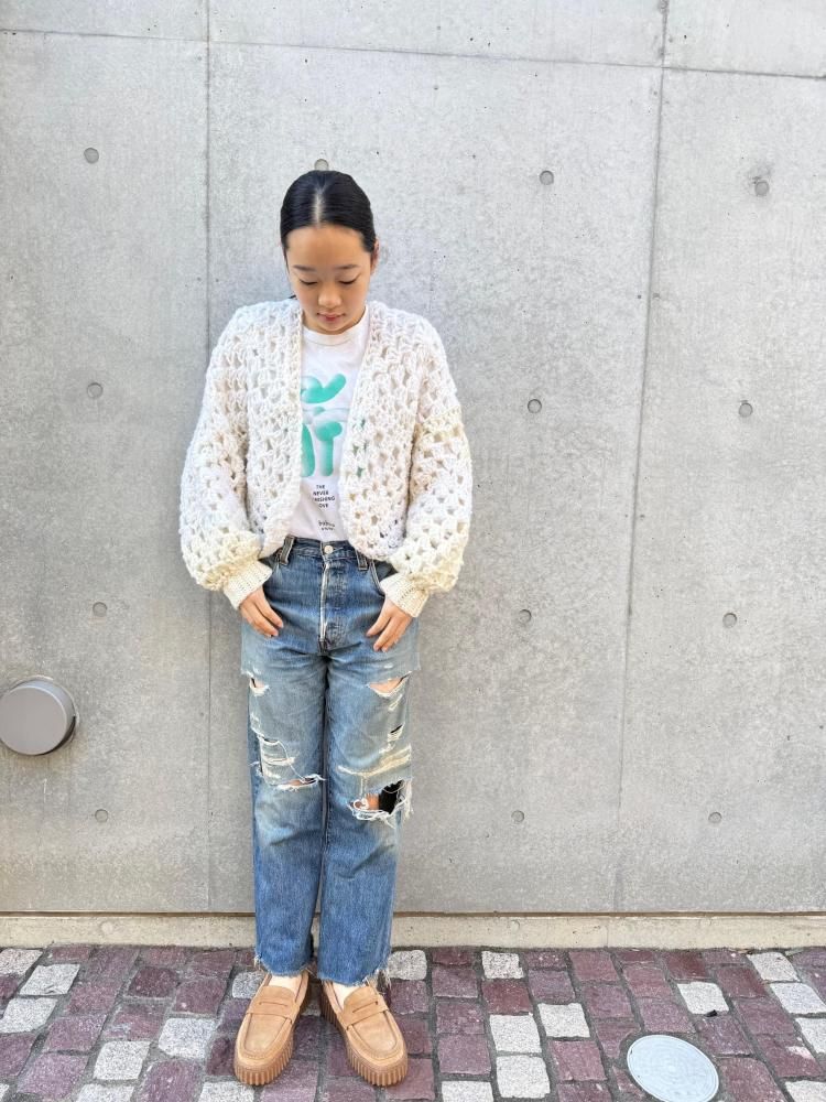 <img class='new_mark_img1' src='https://img.shop-pro.jp/img/new/icons61.gif' style='border:none;display:inline;margin:0px;padding:0px;width:auto;' />HAND KNITTEDD FLOWER CARDIGAN  NO1