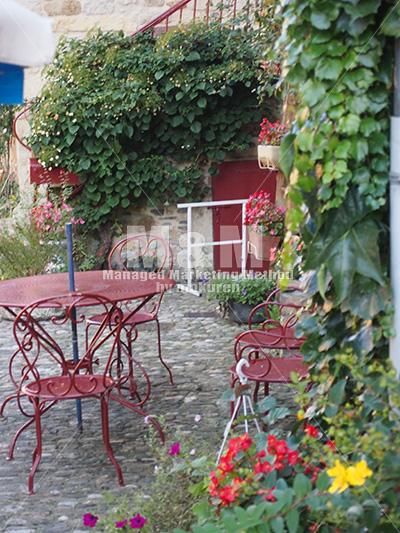 写真素材 サンチュラリードルトの花のある風景 3 S サイズ M M Collection 写真素材 サンチュラリードルトの花のある風景 3 S サイズ M M Collection
