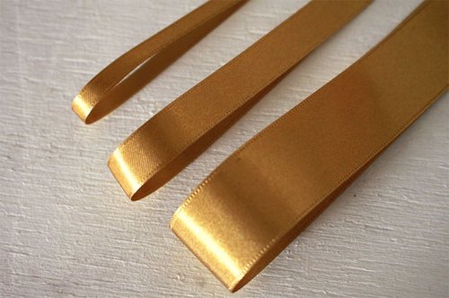ダブル（両面)サテンリボン3m/ゴールド - おしゃれな海外包装紙、かわいいラッピングペーパーの専門店【レガーロパピロ】