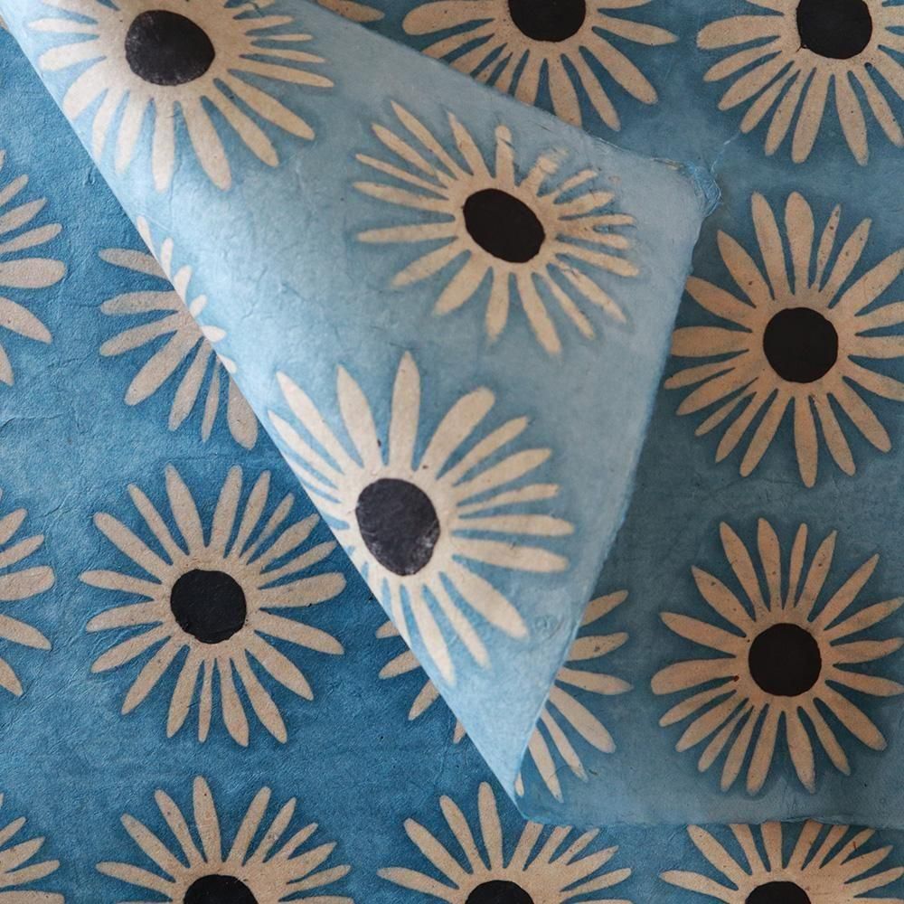 ネパール手漉き紙ろうけつ染Rain Drops柄/ブルー包装紙/ラッピング