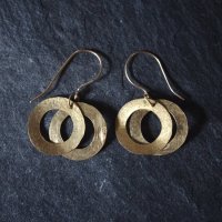 Twin hoop pierced earrings 
