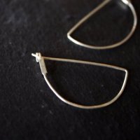 D ring pierced earrings