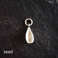 Charm silver [ seed | drop | plate | circle ]