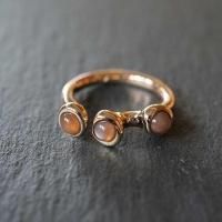 AP-PISTILLINI-12 / Bronze, Orange moonstone