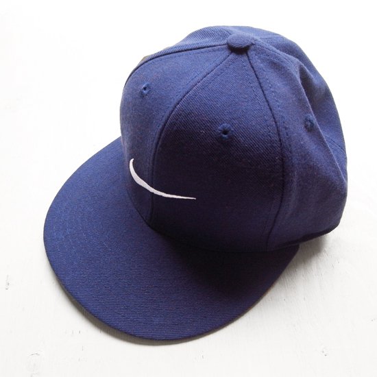 NIKE】 90s DEADSTOCK CLASSIC FITTED CAP - NAVY ナイキ 90年代 ス