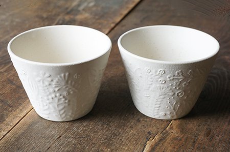 サ７ ホワイト ボタニカルカップ - 益子焼の小さな窯元「よしざわ窯