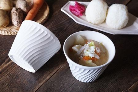 ノ9 ホワイト しのぎカップ - 益子焼の小さな窯元「よしざわ窯